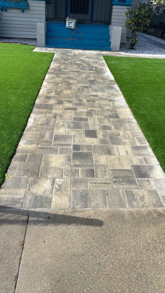 Paver walkway with earth-tone pavers